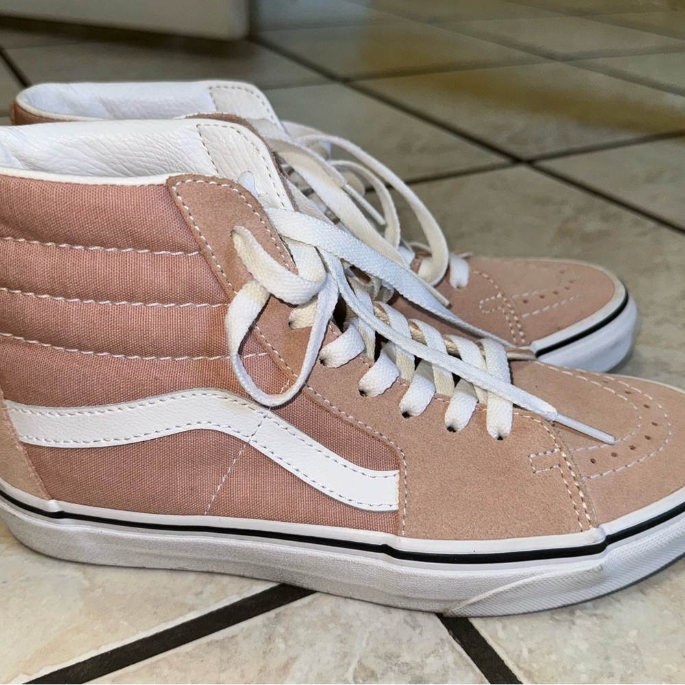 Vans Women's Ward High Top Skate Shoes